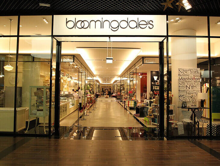 Доставка товара с магазина Bloomingdales