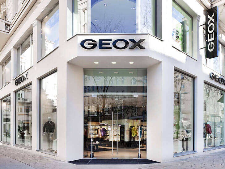 Доставка товара с магазина Geox