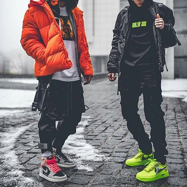 Доставка товара с магазина Grailed