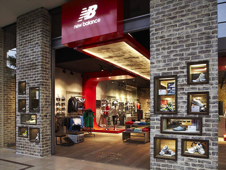 Доставка товара с магазина New Balance