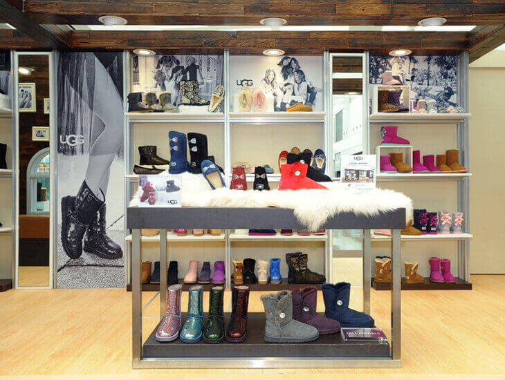 Доставка товара с магазина UGG